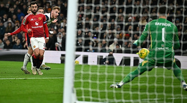 Altay Bayındır 11'de oynadı, MANU veda etti