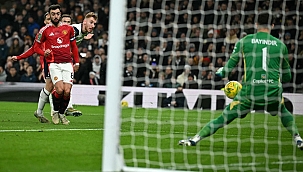 Altay Bayındır 11'de oynadı, MANU veda etti