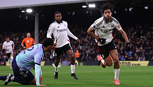 Arsenal 89'da VAR'a takıldı