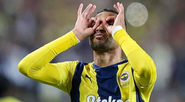 En Nesyri uçuşa geçti!