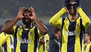 Fenerbahçe zaferini böyle kutladı! Kadıköy'de o anlar