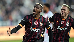 Galatasaray 10 kişiyle kazandı