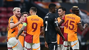 Galatasaray'da 5 imza birden!