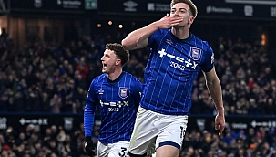 Ipswich'ten Chelsea'yi dev darbe