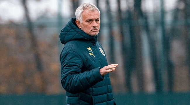 Jose Mourinho'dan Beşiktaş derbisi için sürpriz karar!