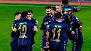 Kasımpaşa'ya iki gol yetti! İç sahada galibiyet geldi