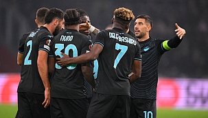 Lazio deplasmanda güldü, liderlik koltuğuna oturdu