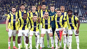 Aziz Yıldırım tezahüratları! İşte Kadıköy'de yaşananlar