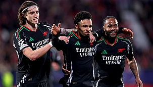 Arsenal İspanya'da işini şansa bırakmadı, turladı!