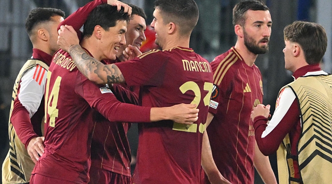 AS Roma play-off biletini kaptı