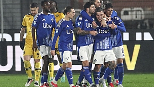 İki kırmızı, beş gollü maçta kazanan Como