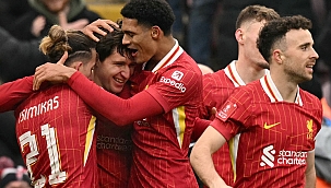Liverpool, FA Cup'ta güle oynaya turladı! 2. Lig ekibi...