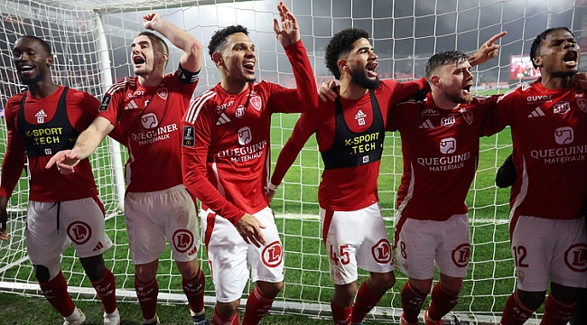 Lyon deplasmanda geri dönemedi! Mikautadze...