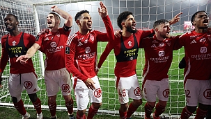 Lyon deplasmanda geri dönemedi! Mikautadze...