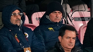 Mourinho ve Ilıcalı tribünde! İşte Danimarka'da o anlar...