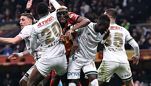 'Osimhen iyi ki G.Saray'a gelmiş, büyük şans'