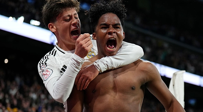 Real Madrid kupada turladı