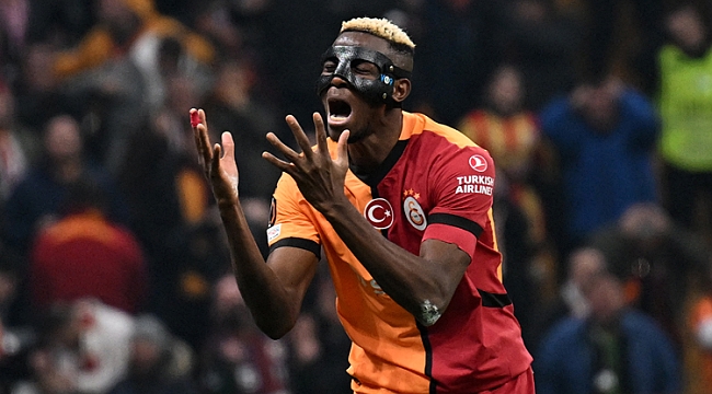 Osimhen yine boş geçmedi! Rakibi Ahmed Kutucu