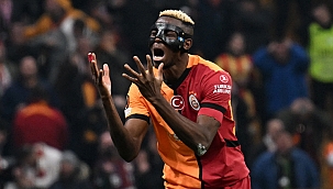 Osimhen yine boş geçmedi! Rakibi Ahmed Kutucu