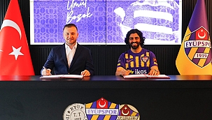 Eyüpspor Umut Bozok'u transfer etti