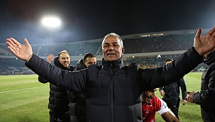 İsmail Kartal'ın Persepolis'i derbiyi kazandı! 3 gol...