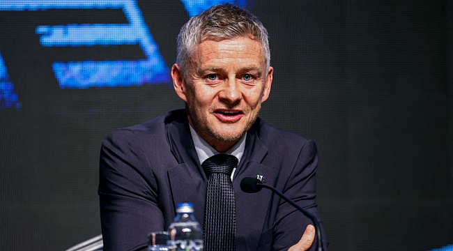 Manu'dan, Ole'ye kanca!