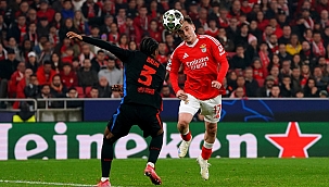 Barcelona 10 kişiyle Benfica'yı devirdi