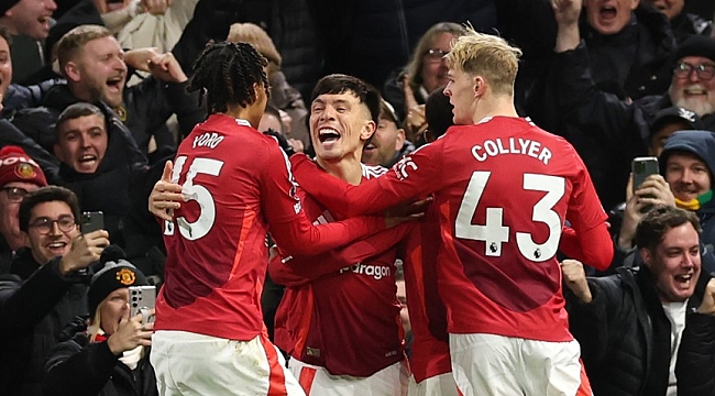 Bir genç de Premier League'den!