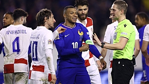 Fransa iki golle yıkıldı!