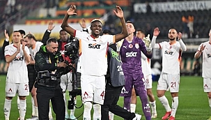 Galatasaray kritik zaferi böyle kutladı! O kareler