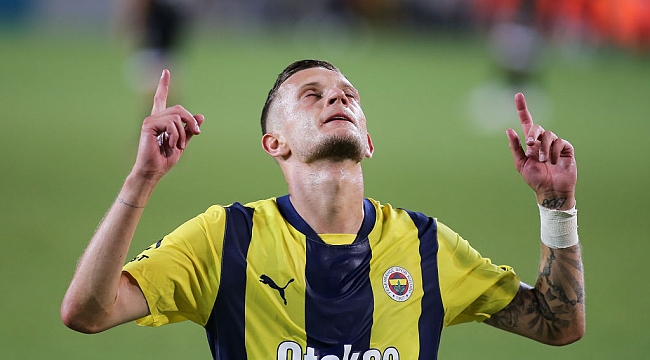 Sebastian Szymanski, Fenerbahçe'ye veda ediyor!