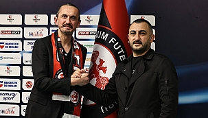 Tuncay Şanlı dönemi resmen başladı! İmzayı attı