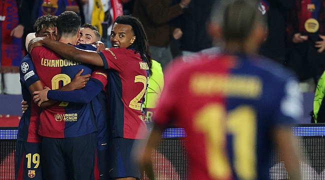Barcelona Dortmund'u ezdi geçti! Farklı galibiyet