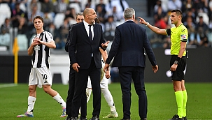 Juventus 10 kişiyle kazandı!