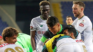 Konyaspor 5 gollü düelloyu kazandı! Geri dönüş...