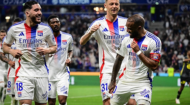 Lyon geri dönmeyi başardı