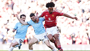 Manchester'da sessiz derbi!