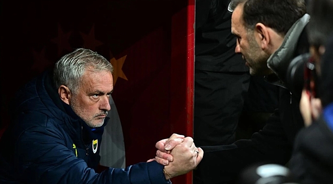 Mourinho, 23 oyuncusunu geride bıraktı! 8 kart...