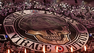 Paris'te geceye damga vuran tribün şov! İşte o anlar