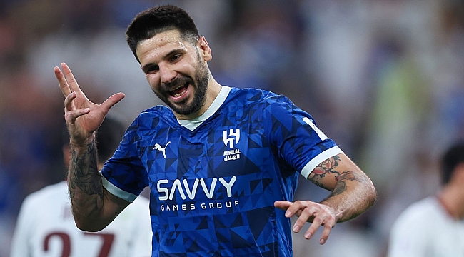 Yeni hedef Mitrovic!