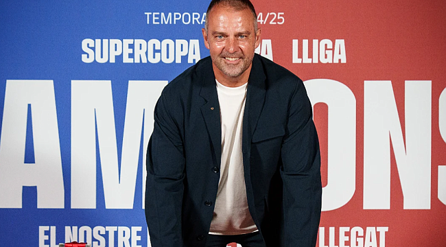 Barcelona, Hansi Flick ile yeni sözleşme imzaladı