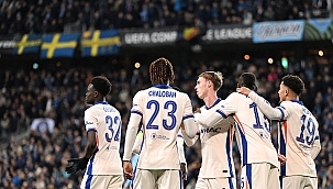 Chelsea İsveç'te farklı kazandı