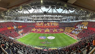 Galatasaray'dan muhteşem koreografi!
