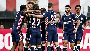 Hollanda'da şampiyon PSV!