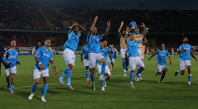 Lider Napoli hata yapmadı!