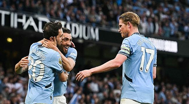 Manchester City 3 golle kazandı
