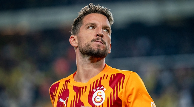 Mertes'e son maçında sürpriz!