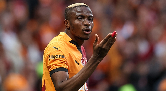 Victor Osimhen kalacak mı? Maç sonu soruyu yanıtladı
