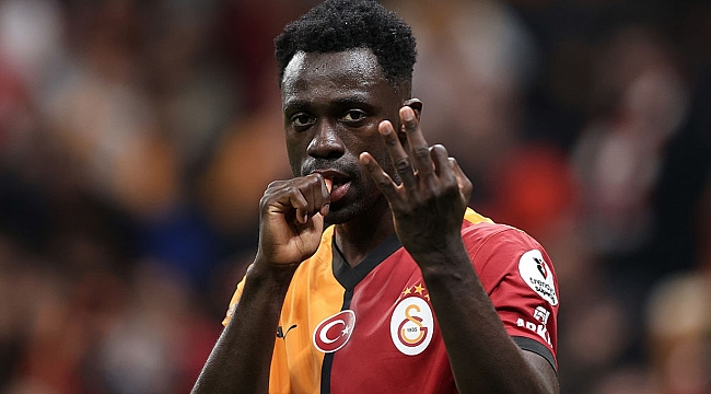 Davinson'da mutlu son! Galatasaray ile 3 yıl daha...