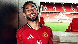 Manchester United yeni golcüsünü resmen açıkladı! 